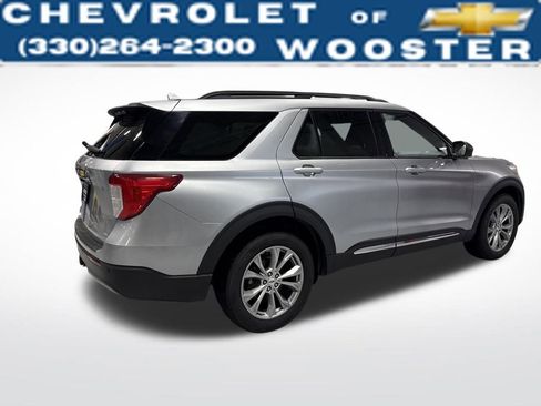 Used 2020 Ford Explorer XLT w/ Equipment Group 202A image 6