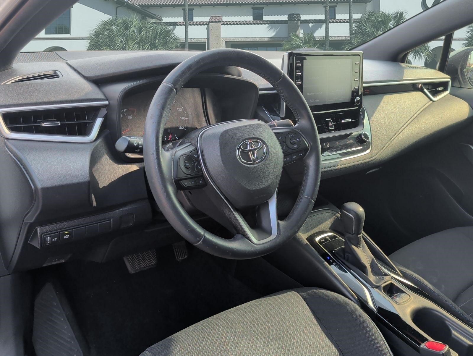 Used 2020 Toyota Corolla SE FWD image 12