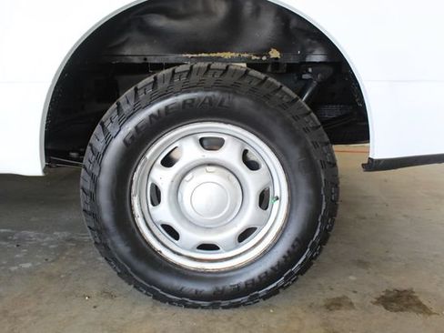 Used 2015 Ford F150 XL w/ Equipment Group 101A Mid RWD image 28