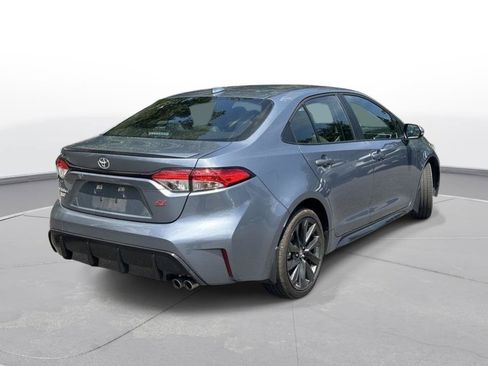 Used 2025 Toyota Corolla SE w/ Convenience Package FWD image 6