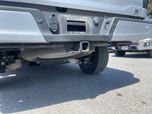 Used 2024 Ford F150 Lightning XLT image 4