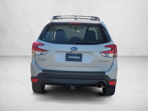 Certified 2023 Subaru Forester Premium image 6