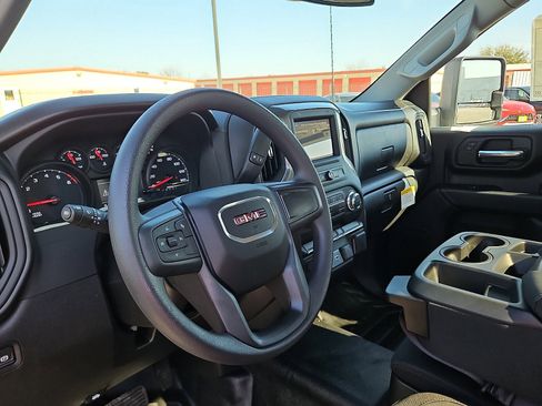 New 2026 GMC Sierra 2500 Pro w/ Convenience Package image 11