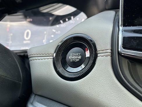 Certified 2022 Jeep Compass Limited AWD/4WD image 24
