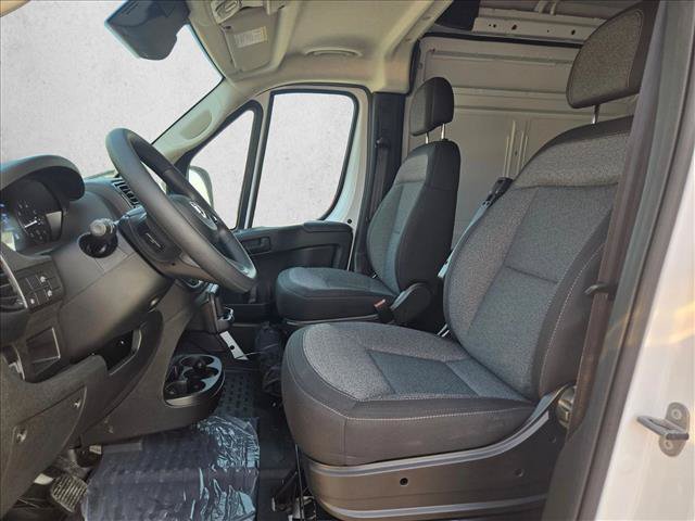 New 2027 RAM ProMaster 1500 w/ Convenience Group FWD image 4
