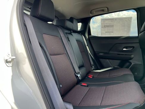 New 2025 Nissan Kicks SR image 18