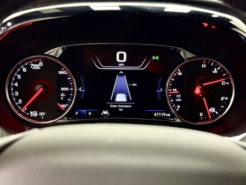 Used 2022 Chevrolet Traverse Premier w/ Redline Edition image 21