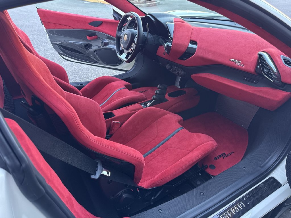 Certified 2020 Ferrari 488 Pista Coupe RWD image 30