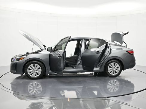 Used 2024 Nissan Sentra S FWD image 44