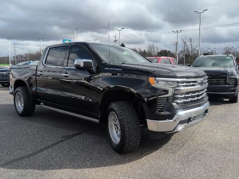 Used 2023 Chevrolet Silverado 1500 LTZ w/ LTZ Premium Package image 20
