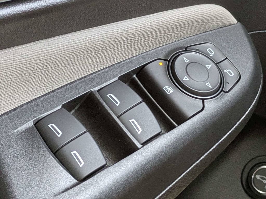 New 2026 Buick Envista Avenir FWD image 25
