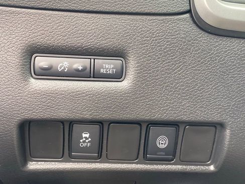 Used 2021 Nissan Murano SV FWD image 27