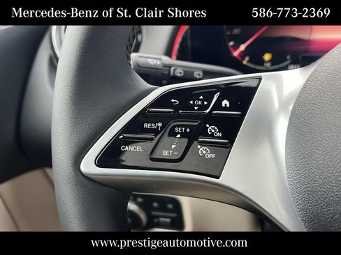Used 2026 Mercedes-Benz GLB 250 4MATIC image 25