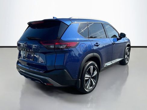 Used 2023 Nissan Rogue SL w/ SL Premium Package image 7