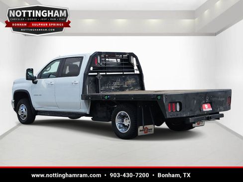Used 2024 Chevrolet Silverado 3500 LT w/ Convenience Package AWD/4WD image 6