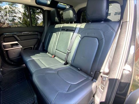Used 2024 Land Rover Defender 110 S AWD/4WD image 20