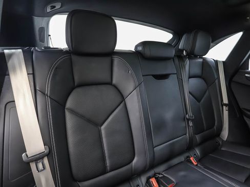 Used 2023 Porsche Macan GTS image 26