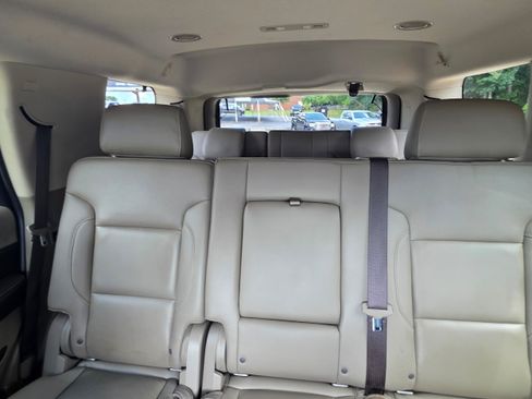 Used 2020 Chevrolet Tahoe LT RWD image 22