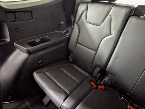Used 2025 Kia Telluride S AWD/4WD image 15