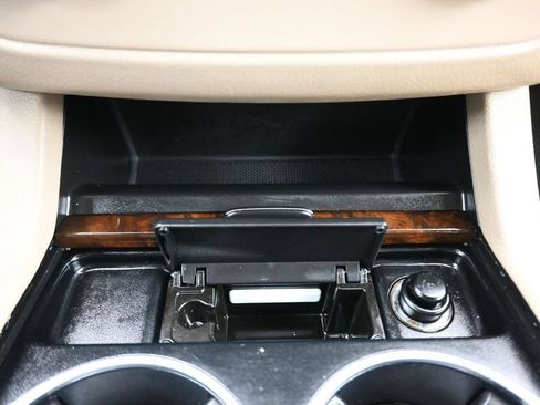 Used 2015 Mercedes-Benz ML 350 4MATIC image 25