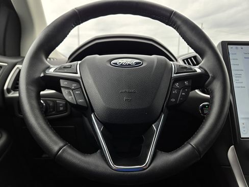 Certified 2024 Ford Edge SEL w/ Convenience Package AWD/4WD image 20