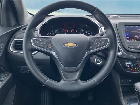 Used 2023 Chevrolet Equinox LT image 11