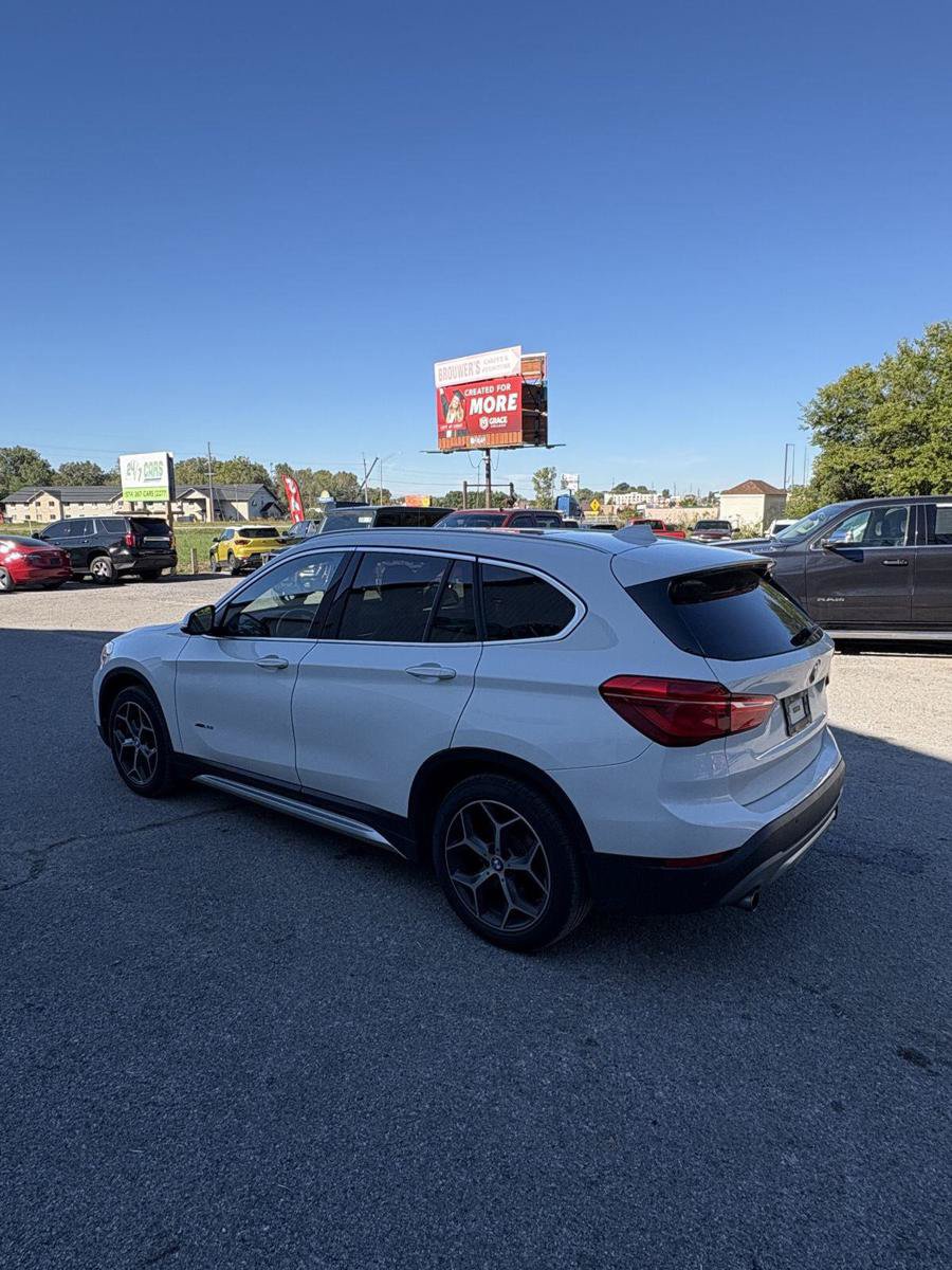 Used 2016 BMW X1 xDrive28i AWD/4WD image 11