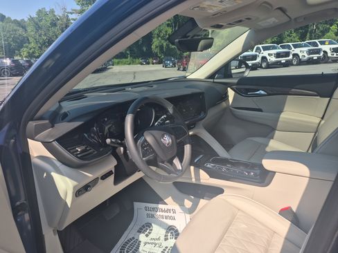 Used 2023 Buick Envision Avenir AWD/4WD image 9