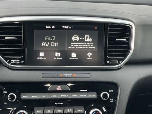 Used 2021 Kia Sportage S w/ S AWD Premium Package image 16