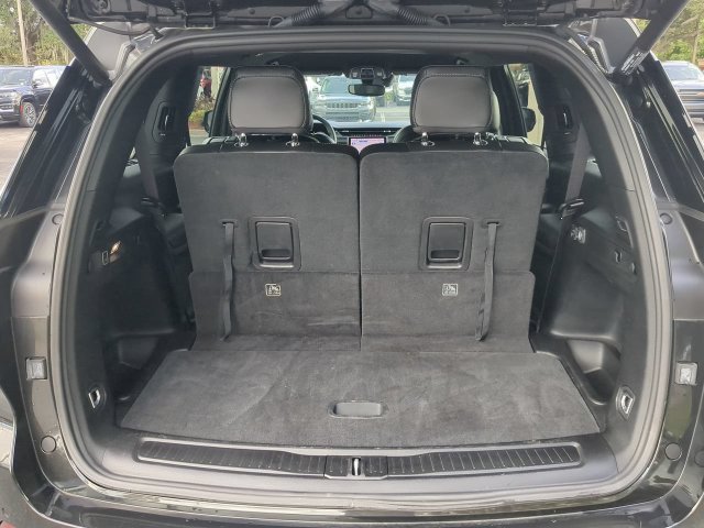 Used 2024 Jeep Grand Cherokee L Limited RWD image 14