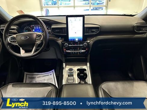 Used 2023 Ford Explorer Limited w/ Limited Technology Package AWD/4WD image 11