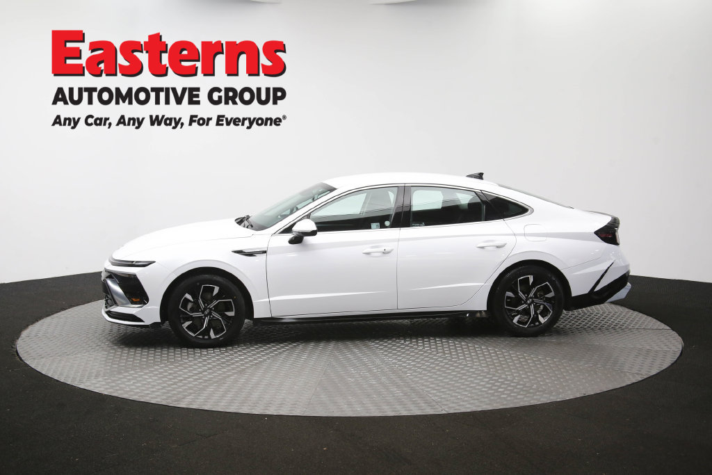 Used 2025 Hyundai Sonata SEL FWD image 63