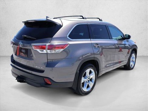 Used 2014 Toyota Highlander Limited AWD/4WD image 4