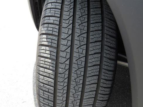 Used 2026 Mercedes-Benz GLS 450 4MATIC image 29