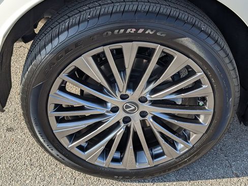 Used 2024 Lexus RX 350 350h Luxury w/ Convenience Package image 27