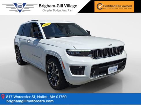 Used 2023 Jeep Grand Cherokee Overland AWD/4WD image 1