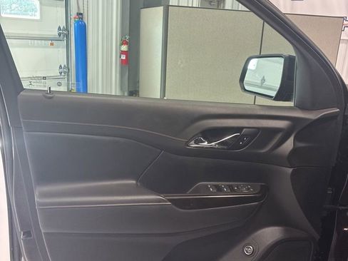 Used 2020 GMC Acadia AT4 w/ Driver Alert Package II image 17