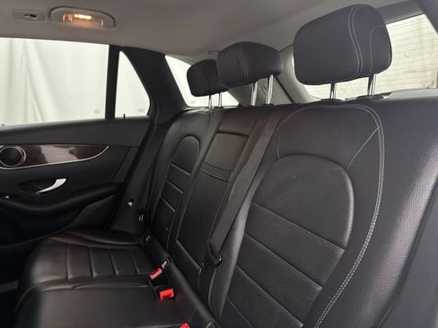 Used 2016 Mercedes-Benz GLC 300 4MATIC image 19