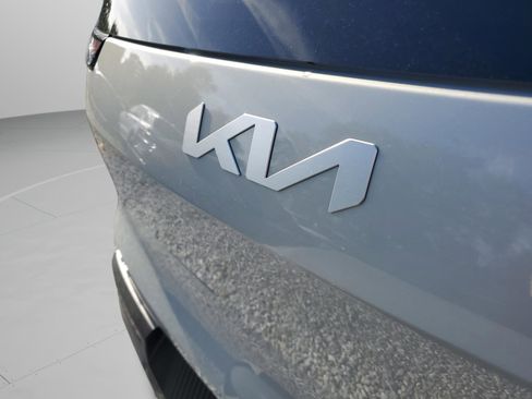 New 2026 Kia EV9 Wind AWD/4WD image 6