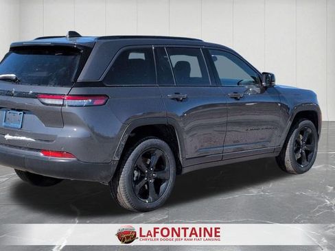 New 2026 Jeep Grand Cherokee Limited w/ Limited Altitude Package AWD/4WD image 5