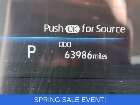 Used 2024 Toyota Highlander LE image 18