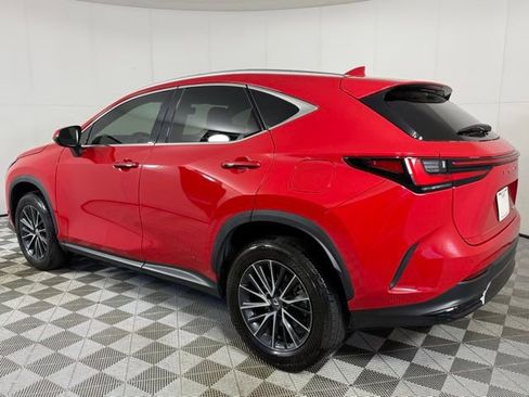 Certified 2024 Lexus NX 250 FWD w/ Premium Package image 4