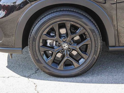 Certified 2025 Honda HR-V Sport image 8