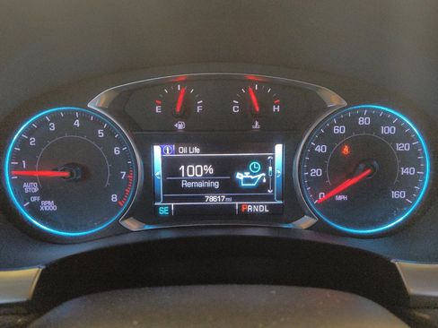 Used 2019 Chevrolet Traverse Premier w/ Driver Confidence II Package FWD image 23