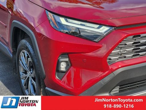 Used 2025 Toyota RAV4 Limited w/ Advanced Technology Package AWD/4WD image 10