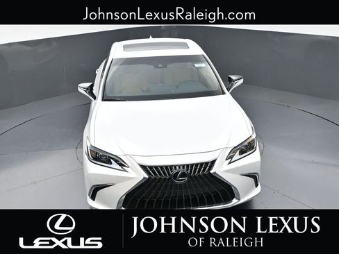 New 2025 Lexus ES 350 w/ Premium Package image 23