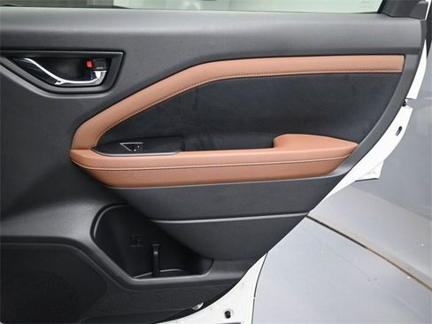 New 2026 Subaru Forester Touring image 29