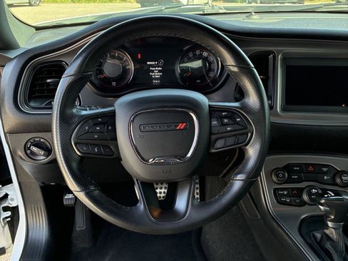 Used 2023 Dodge Challenger SXT w/ Blacktop Package image 10