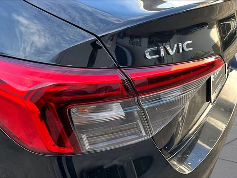 Used 2023 Honda Civic LX image 27