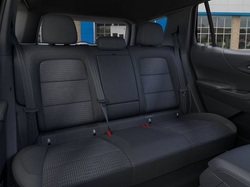 New 2027 Chevrolet Equinox LT AWD/4WD image 17